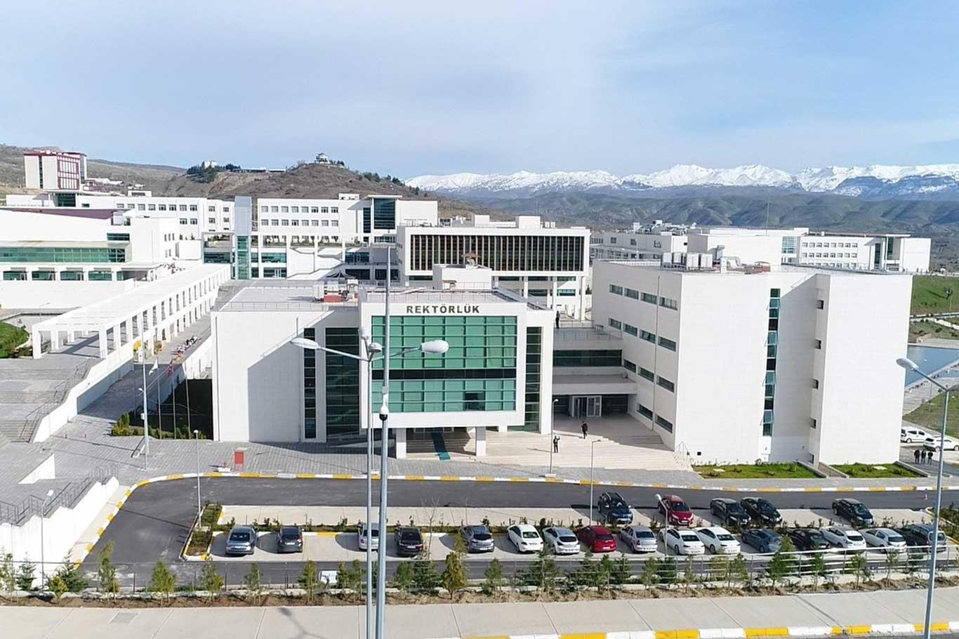 Şırnak Üniversitesinde öğrenci artışı Şırnak Üniversitesinde öğrenci artışı